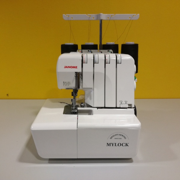 Image of Overlock sewing machine
